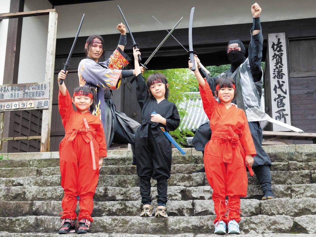 Ooedo Onsen Monogatari Ureshinokan Buitenkant foto
