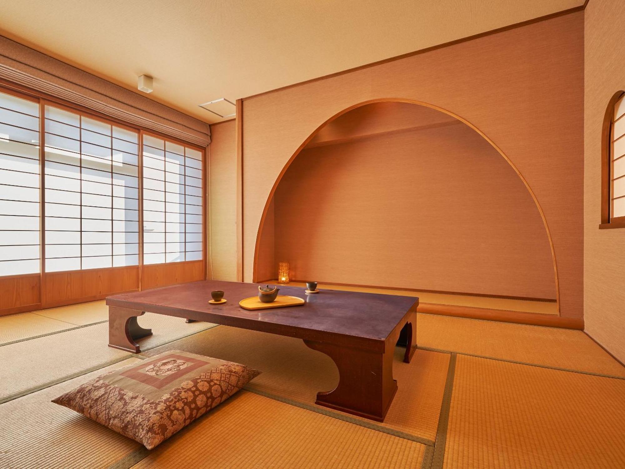 Ooedo Onsen Monogatari Ureshinokan Buitenkant foto